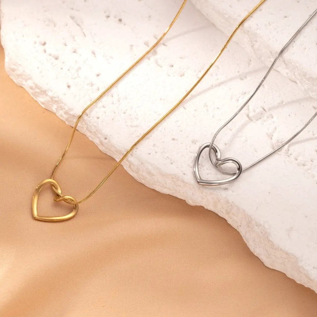 AuroreWear Twist Hollow Heart Pendant Necklace by AuroreWear